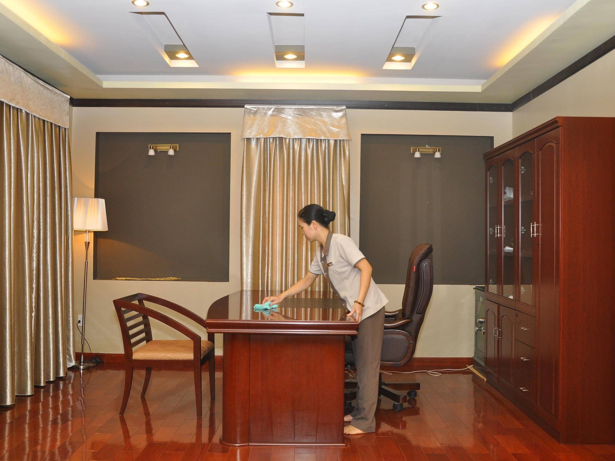 โรงแรมมอนติคาร์โล ไฮฟอง ภายนอก รูปภาพ